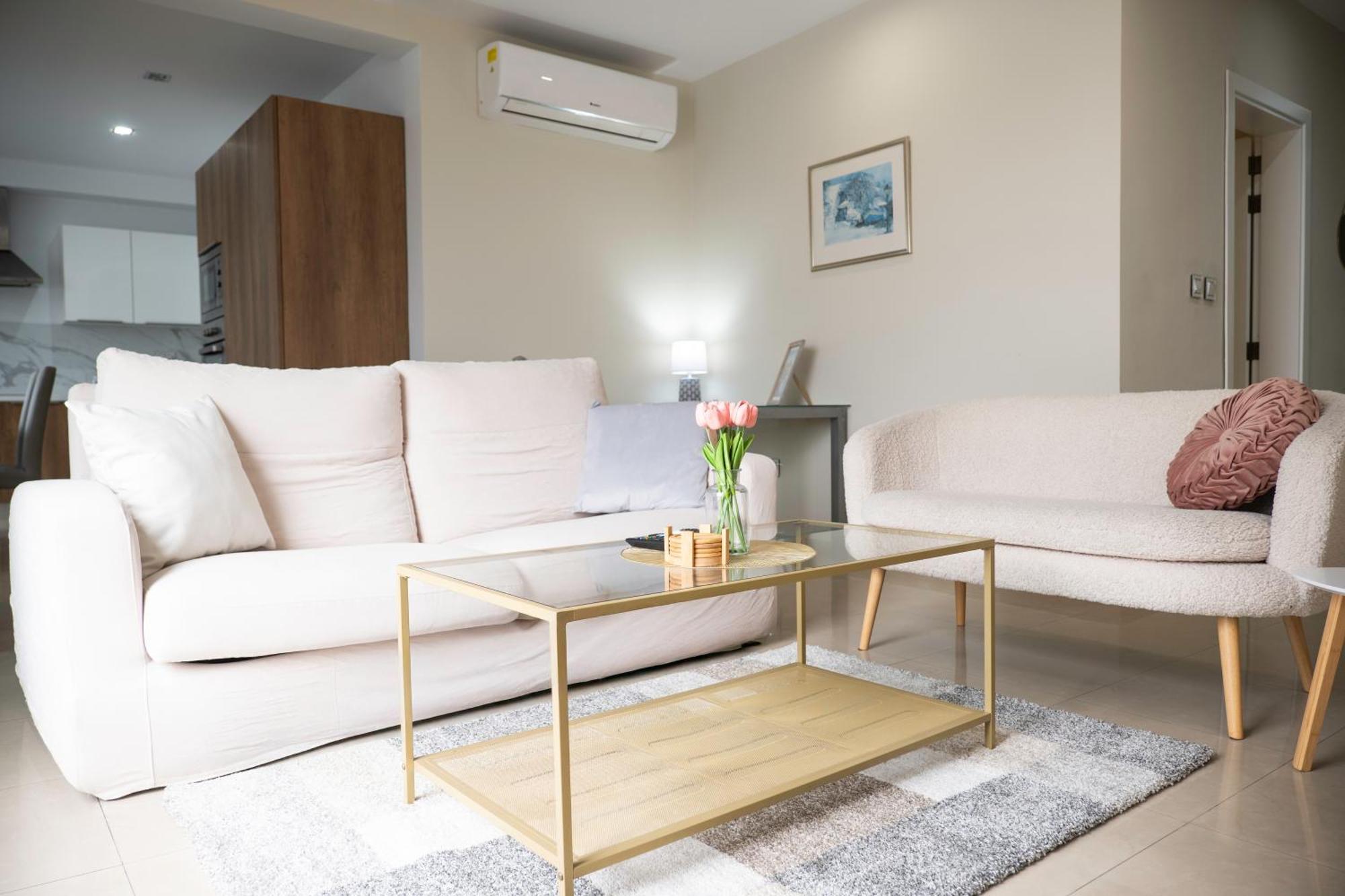 Golden Harbour - 2 Bedrooms, 2 Bathrooms Gzira Exteriör bild