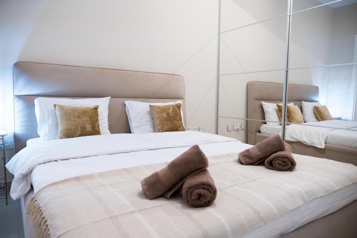 Golden Harbour - 2 Bedrooms, 2 Bathrooms Gzira Exteriör bild